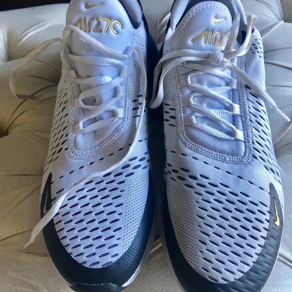 SOLD NIKE men’s running sneakers